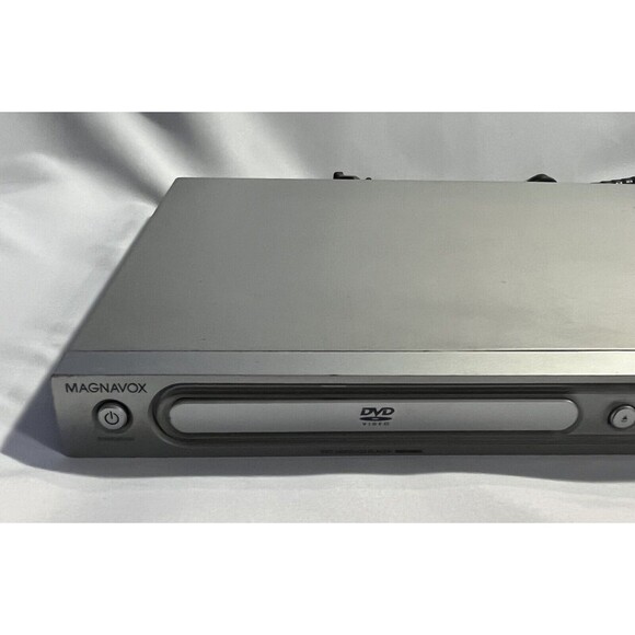 Magnavox MDV460/17 Progressive Scan DVD Player Tested Works Great - Picture 2 of 9